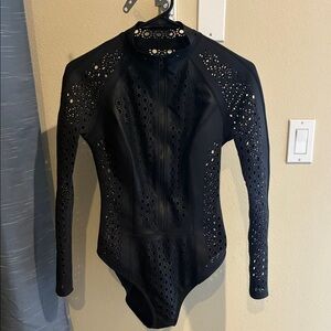 GIGI C Bikinis Black Long Sleeve One Piece Swimsuit- Size MED